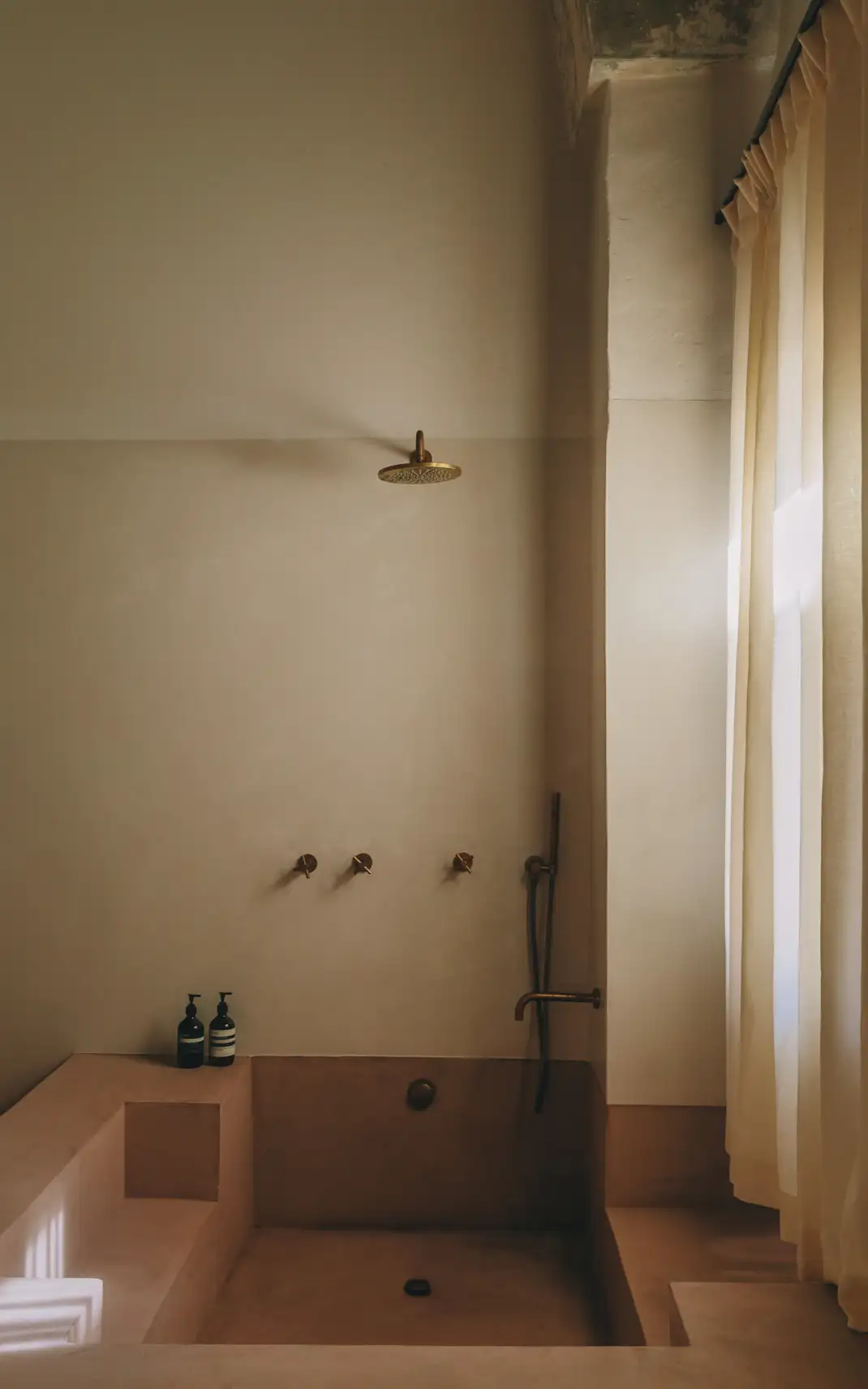 Palazzo San Vito X Valari_Alex Reyto-133.webp