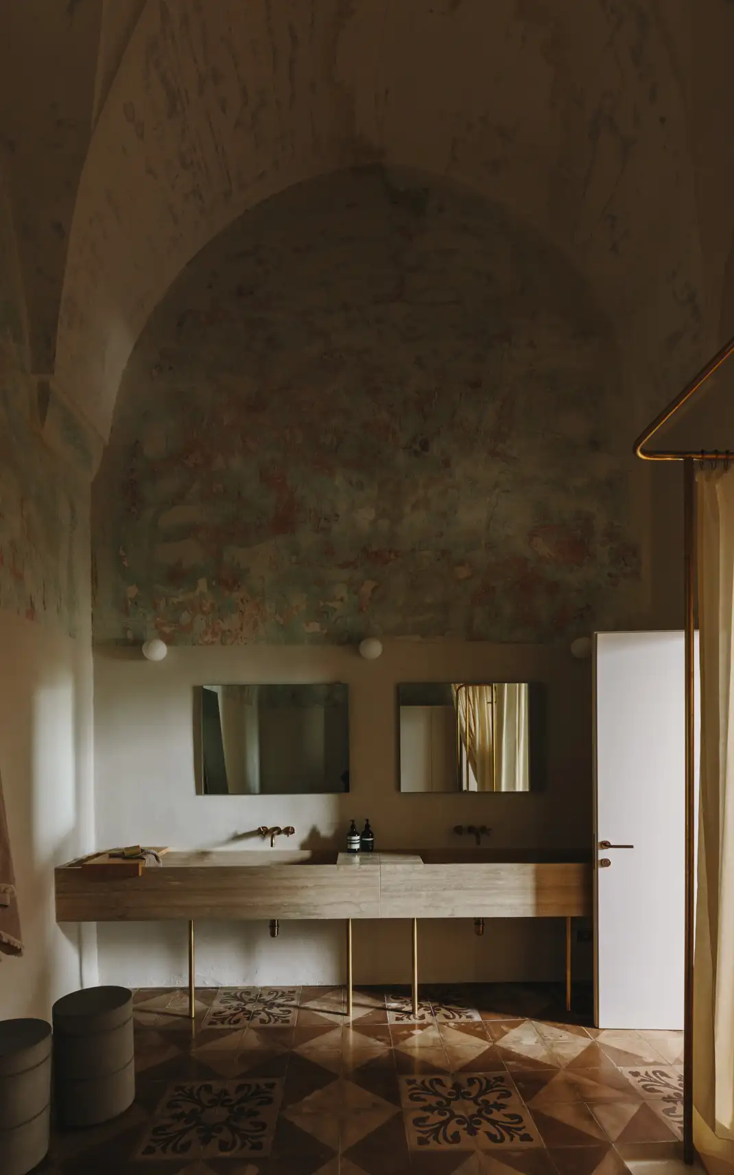 Palazzo San Vito X Valari_Alex Reyto-3.webp