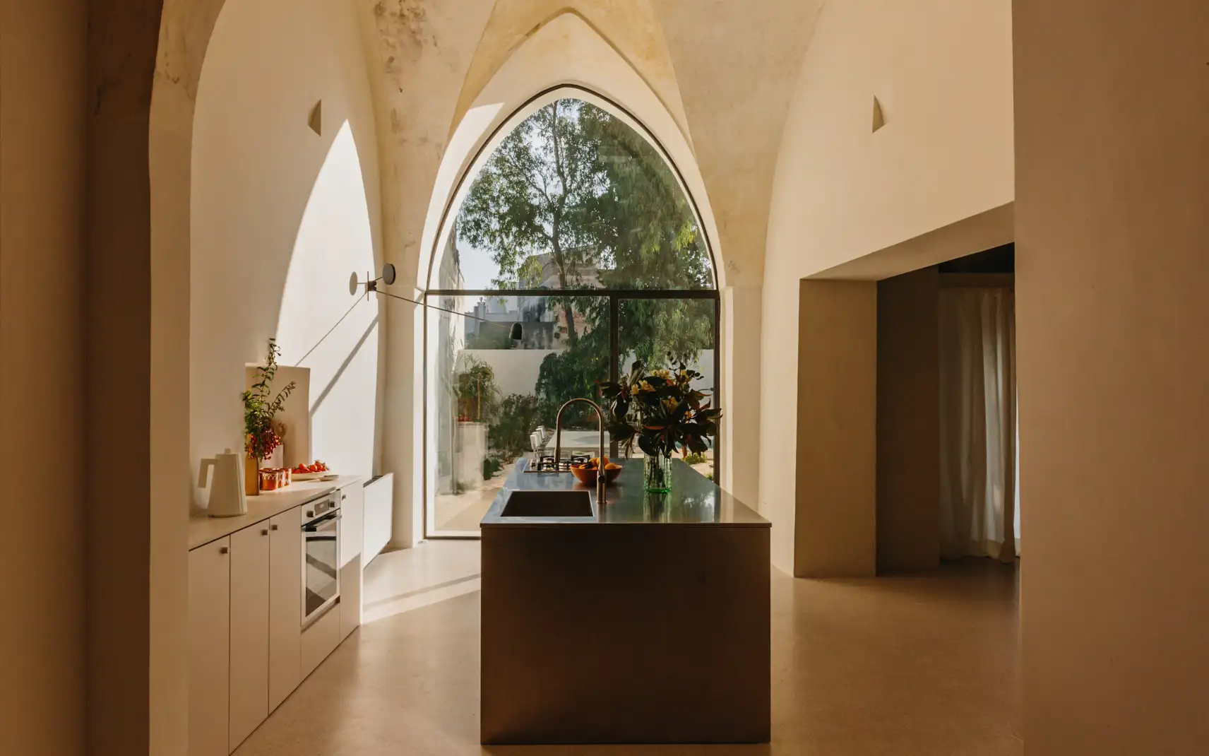 Palazzo San Vito X Valari_Alex Reyto-39.webp