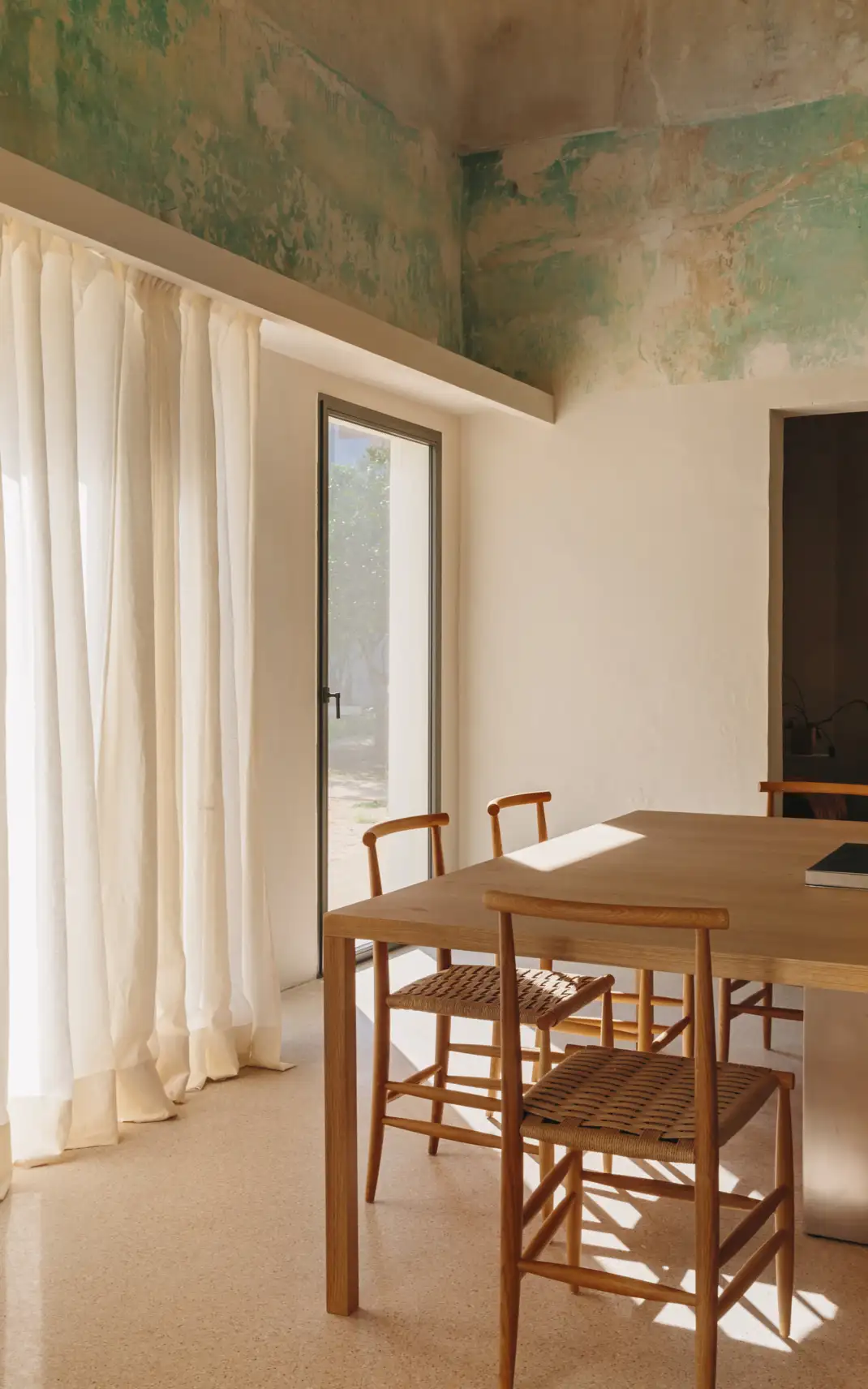 Palazzo San Vito X Valari_Alex Reyto-47.webp