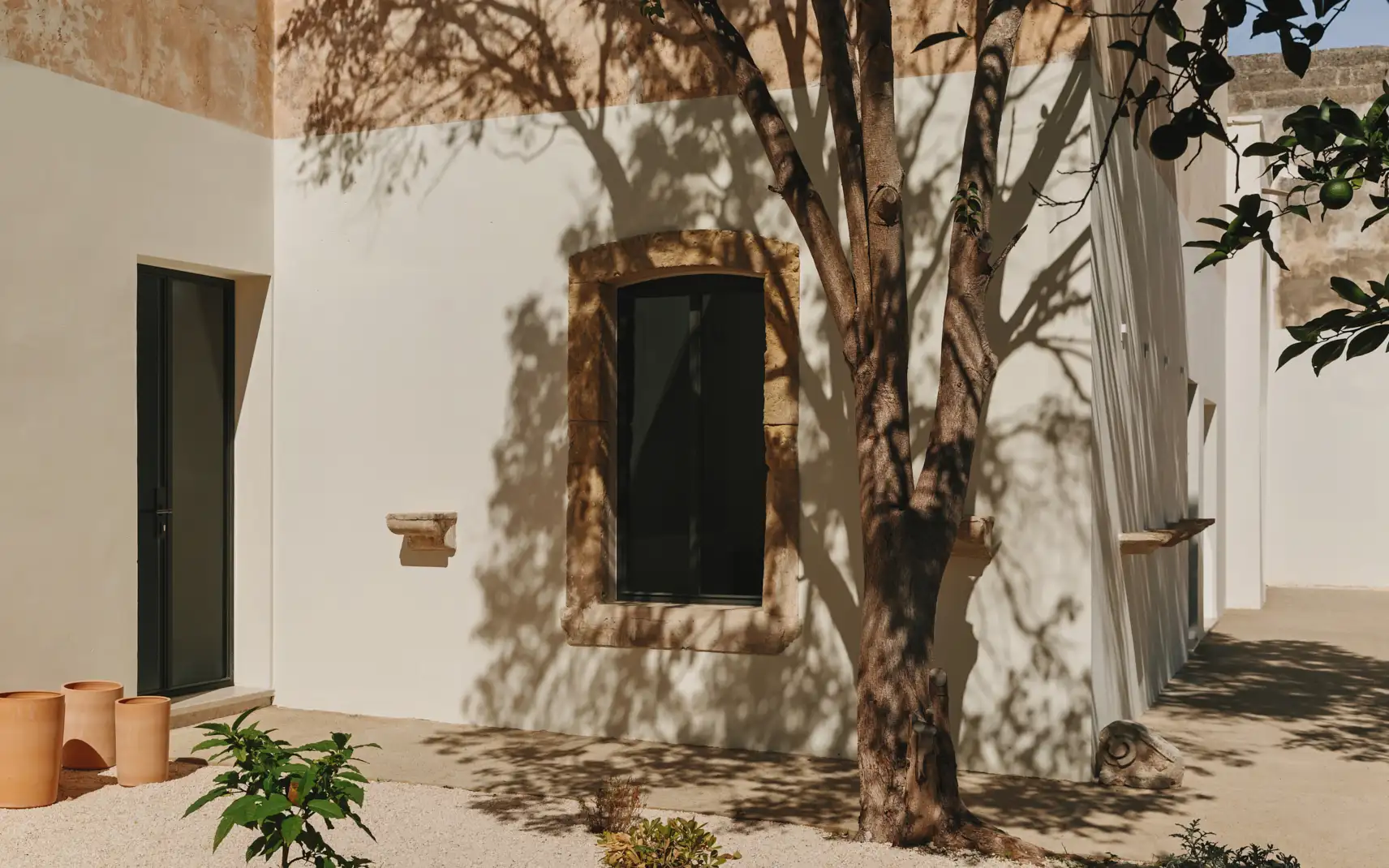 Palazzo San Vito X Valari_Alex Reyto-55.webp