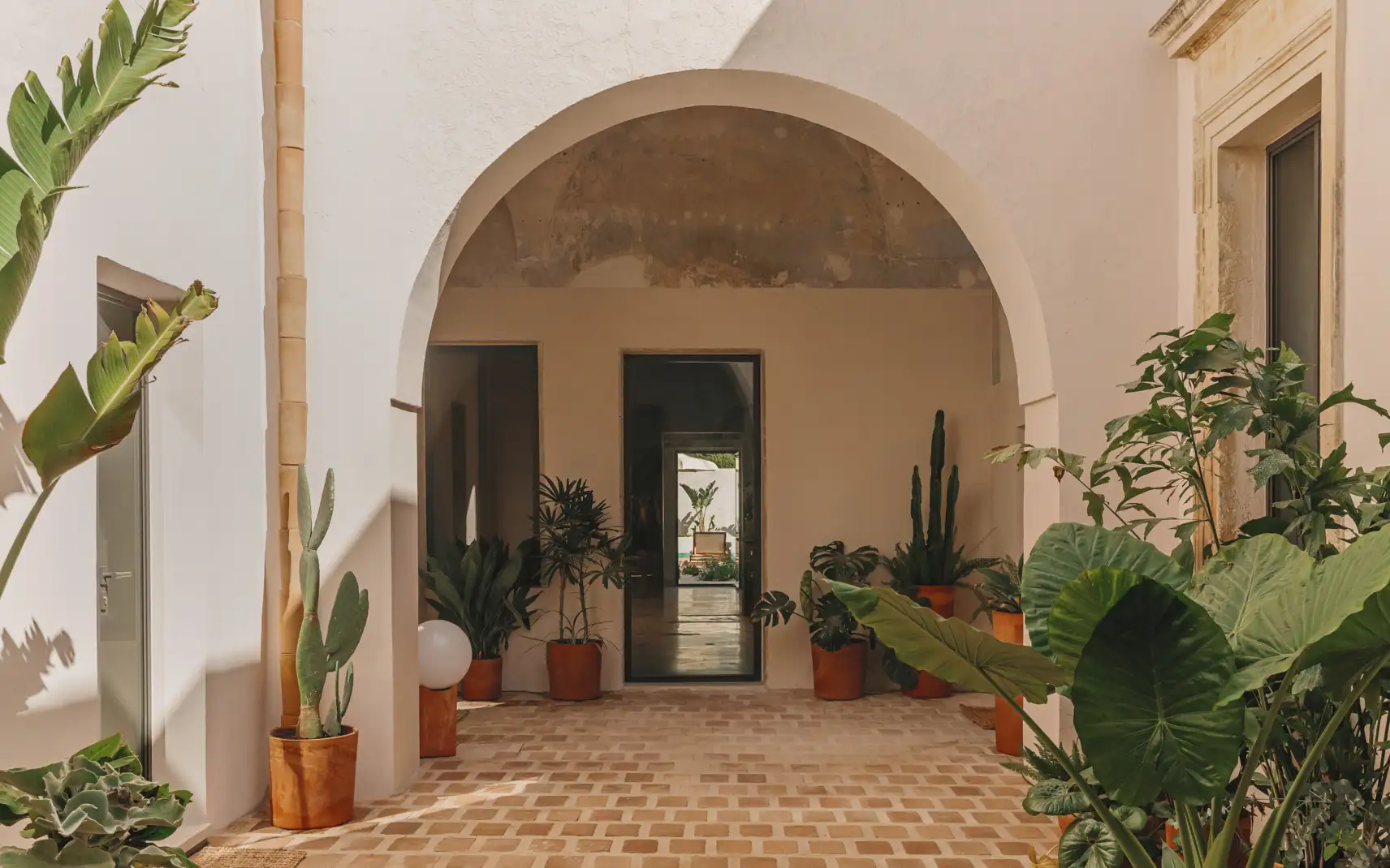 Palazzo San Vito X Valari_Alex Reyto-89.webp